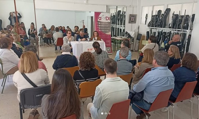 Conocimiento que empodera: charla-coloquio sobre discapacidad y derechos
